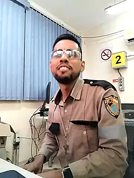 EnriquePersian197 online show from 10.09.25