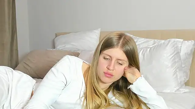 Snapshot of kirraa_ chatting on 02.02.26 kirraa online show from 02.02.26