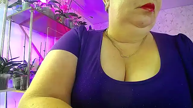  Sweet Woman online show from 11.16.25