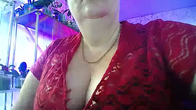 Snapshot of _Sweet_Woman chatting on 05.31.26 Sweet Woman online show from 05.31.26
