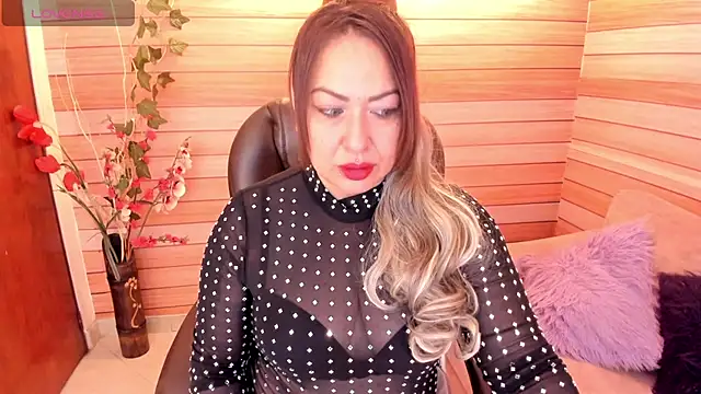 marien thomson  online show from 10.16.25