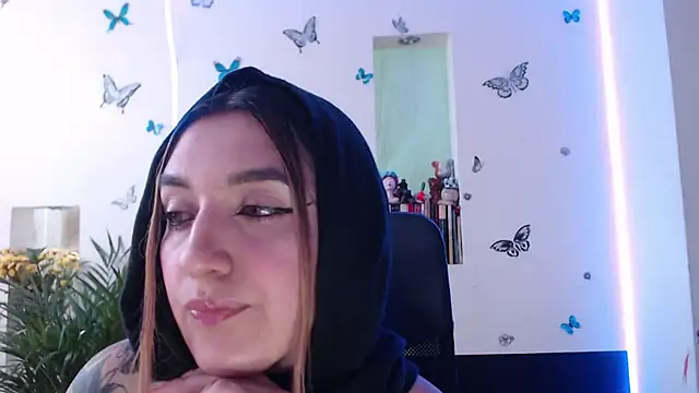 Lia-mitch online show from 10.15.25