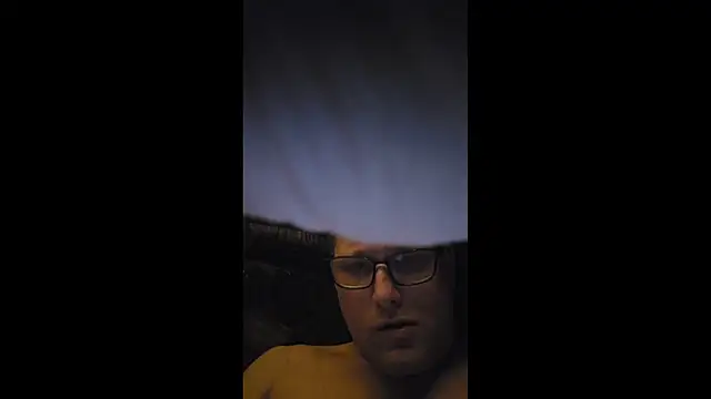 Snapshot of mneuert@xh chatting on 02.19.26 mneuertxh online show from 02.19.26