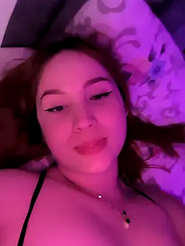 Snapshot of ELIZABETT_ chatting on 03.03.25 ELIZABETT online show from 03.03.25