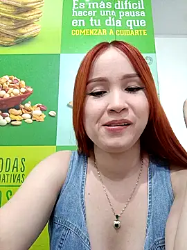 Snapshot of ELIZABETT_ chatting on 03.08.25 ELIZABETT online show from 03.08.25