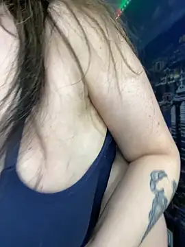 curvyfunlover online show from 04.17.26