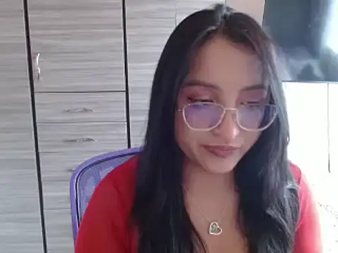 Snapshot of Nia-Cop chatting on 01.07.25 Nia-Cop online show from 01.07.25