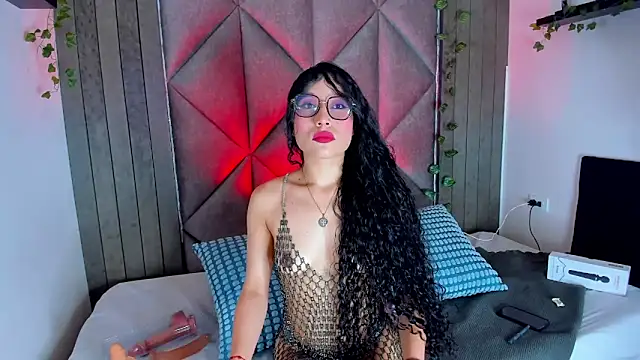 BriaConner  online show from 03.19.26