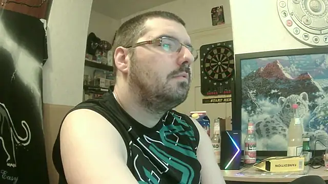 Alucard180287 online show from 04.12.26