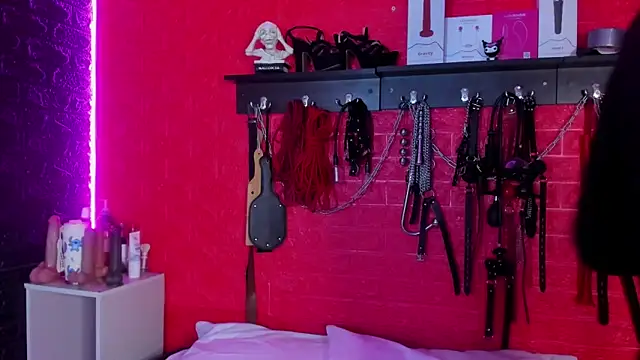 sarita moller online show from 03.16.26