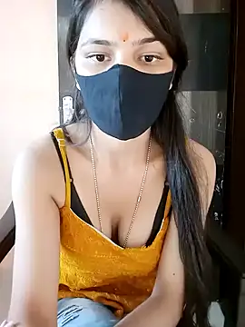 Snapshot of Bulbul_02 chatting on 12.04.24 Bulbul 02 online show from 12.04.24