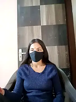 Snapshot of Bulbul_02 chatting on 12.13.24 Bulbul 02 online show from 12.13.24