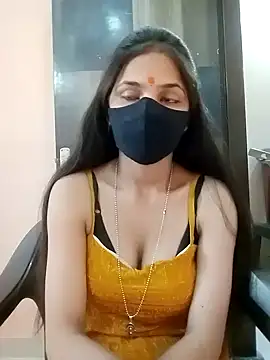 Snapshot of Bulbul_02 chatting on 12.16.24 Bulbul 02 online show from 12.16.24