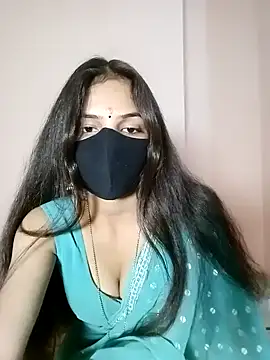 Snapshot of Bulbul_02 chatting on 12.27.24 Bulbul 02 online show from 12.27.24