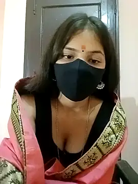 Snapshot of Bulbul_02 chatting on 12.29.24 Bulbul 02 online show from 12.29.24