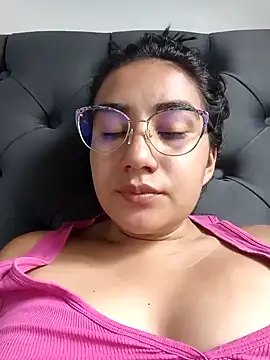 Hellen Alex online show from 02.05.25