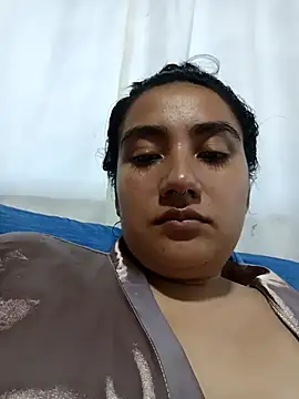 Hellen Alex online show from 10.29.25