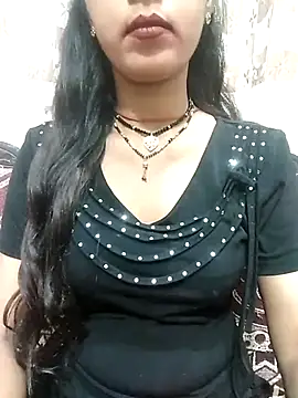 Snapshot of Sharmila-Singh chatting on 02.21.25 Sharmila-Singh online show from 02.21.25