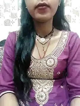 Snapshot of Sharmila-Singh chatting on 03.03.25 Sharmila-Singh online show from 03.03.25
