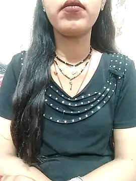 Snapshot of Sharmila-Singh chatting on 03.06.25 Sharmila-Singh online show from 03.06.25