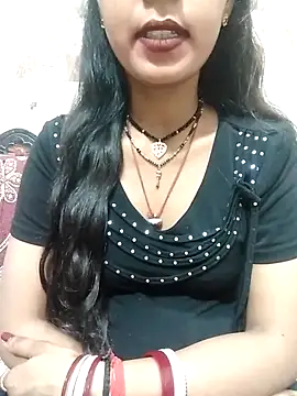 Snapshot of Sharmila-Singh chatting on 03.06.25 Sharmila-Singh online show from 03.06.25