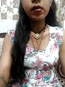 Snapshot of Sharmila-Singh chatting on 03.11.25 Sharmila-Singh online show from 03.11.25