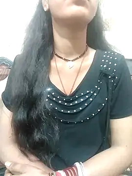 Snapshot of Sharmila-Singh chatting on 03.14.25 Sharmila-Singh online show from 03.14.25