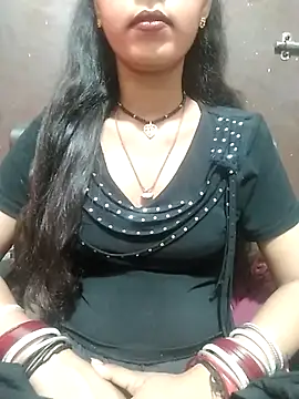 Snapshot of Sharmila-Singh chatting on 03.14.25 Sharmila-Singh online show from 03.14.25