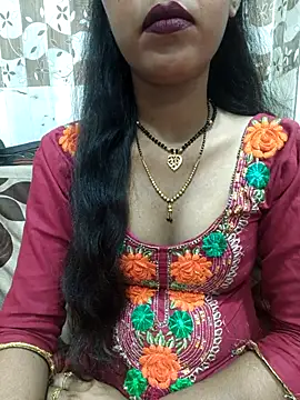 Snapshot of Sharmila-Singh chatting on 09.17.25 Sharmila-Singh online show from 09.17.25