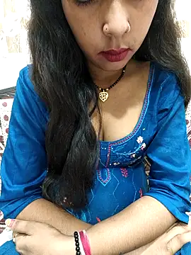 Snapshot of Sharmila-Singh chatting on 10.07.25 Sharmila-Singh online show from 10.07.25