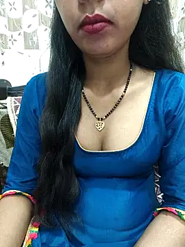 Snapshot of Sharmila-Singh chatting on 10.08.25 Sharmila-Singh online show from 10.08.25
