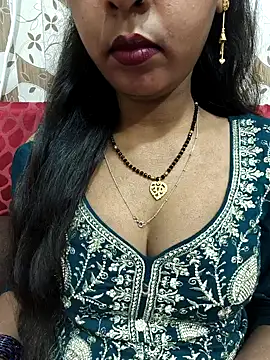 Snapshot of Sharmila-Singh chatting on 02.15.26 Sharmila-Singh online show from 02.15.26