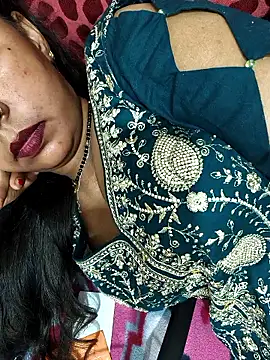 Snapshot of Sharmila-Singh chatting on 02.15.26 Sharmila-Singh online show from 02.15.26