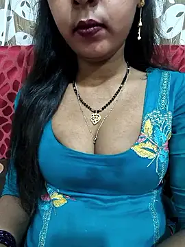 Snapshot of Sharmila-Singh chatting on 02.18.26 Sharmila-Singh online show from 02.18.26