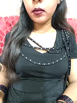 Snapshot of Sharmila-Singh chatting on 03.02.26 Sharmila-Singh online show from 03.02.26