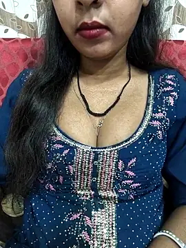 Snapshot of Sharmila-Singh chatting on 04.02.26 Sharmila-Singh online show from 04.02.26