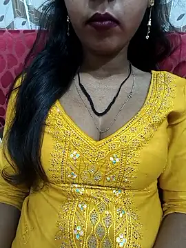 Snapshot of Sharmila-Singh chatting on 04.04.26 Sharmila-Singh online show from 04.04.26