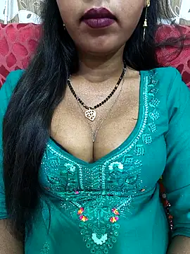 Snapshot of Sharmila-Singh chatting on 04.15.26 Sharmila-Singh online show from 04.15.26