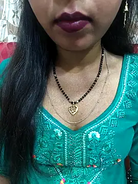 Snapshot of Sharmila-Singh chatting on 04.15.26 Sharmila-Singh online show from 04.15.26