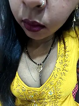 Snapshot of Sharmila-Singh chatting on 04.25.26 Sharmila-Singh online show from 04.25.26