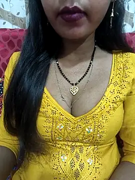 Snapshot of Sharmila-Singh chatting on 04.25.26 Sharmila-Singh online show from 04.25.26