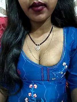 Snapshot of Sharmila-Singh chatting on 04.26.26 Sharmila-Singh online show from 04.26.26