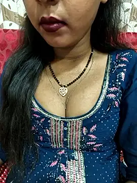 Snapshot of Sharmila-Singh chatting on 04.27.26 Sharmila-Singh online show from 04.27.26