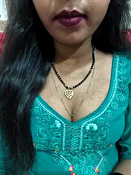 Snapshot of Sharmila-Singh chatting on 04.30.26 Sharmila-Singh online show from 04.30.26