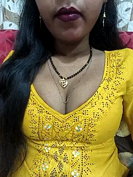 Snapshot of Sharmila-Singh chatting on 05.02.26 Sharmila-Singh online show from 05.02.26