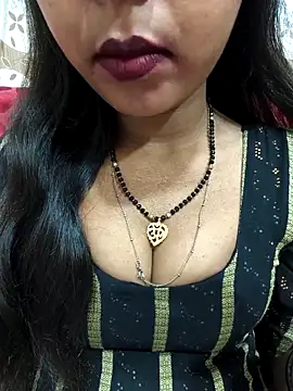Snapshot of Sharmila-Singh chatting on 05.03.26 Sharmila-Singh online show from 05.03.26