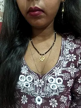 Snapshot of Sharmila-Singh chatting on 05.08.26 Sharmila-Singh online show from 05.08.26