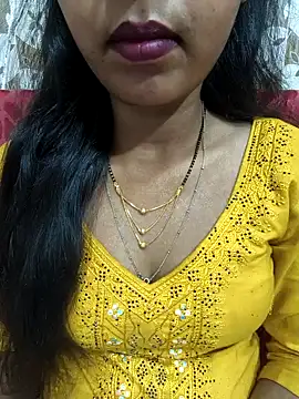 Snapshot of Sharmila-Singh chatting on 05.26.26 Sharmila-Singh online show from 05.26.26