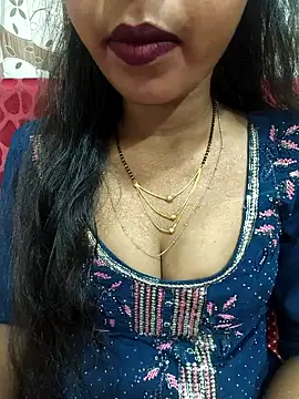 Snapshot of Sharmila-Singh chatting on 05.29.26 Sharmila-Singh online show from 05.29.26