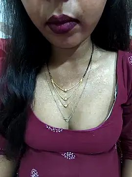 Snapshot of Sharmila-Singh chatting on 05.30.26 Sharmila-Singh online show from 05.30.26